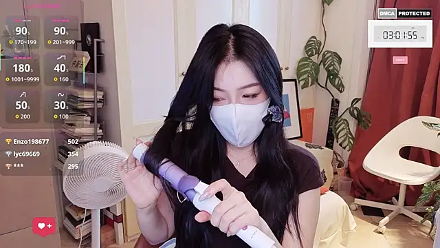 nayomi 34f online show from 05/23/26, 07:02