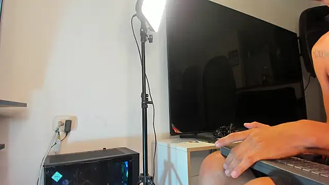 Latin boys79 online show from 02/28/26, 05:08