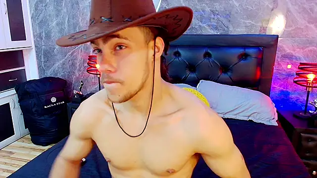 PatrickS25 online show from 12/20/25, 03:46