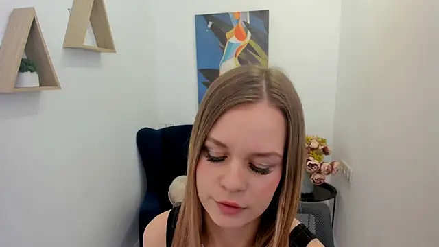 MidnighteAura online show from 03/17/26, 08:01