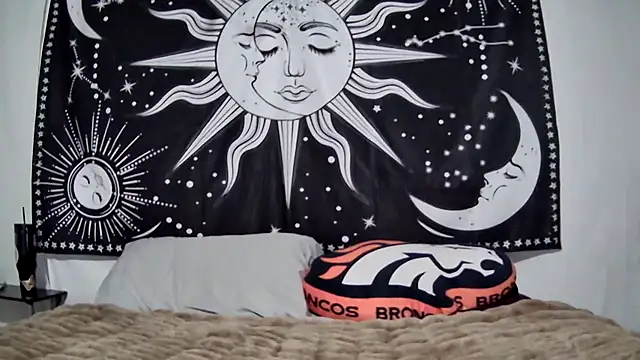 Maexoxo online show from 02/04/26, 09:48