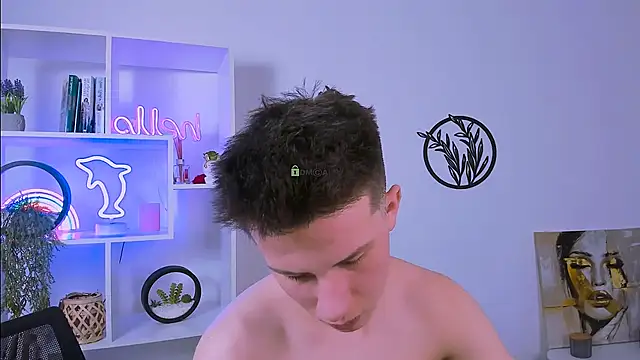 leo valor online show from 02/18/26, 07:43