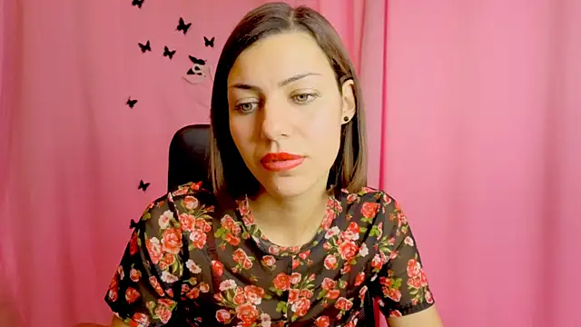 Snapshot of AniSkyy chatting on 12/02/25, 12:43 AniSkyy online show from 12/02/25, 12:43