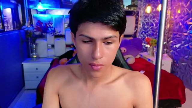 StormLuxX online show from 03/04/26, 10:05