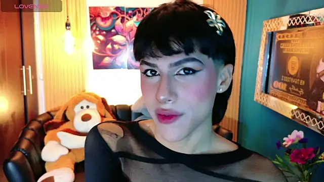 Snapshot of StormLuxX chatting on 05/22/26, 01:06 StormLuxX online show from 05/22/26, 01:06