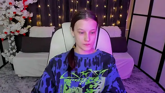 KrisDoeil online show from 01/14/26, 02:17