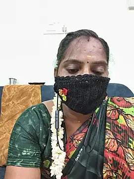 Snapshot of Tamil_Pallavi chatting on 06/09/26, 05:46 Tamil Pallavi online show from 06/09/26, 05:46