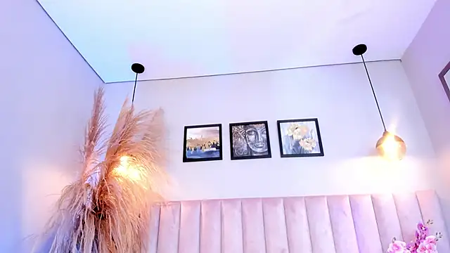 Mia  Walker online show from 01/17/26, 03:33