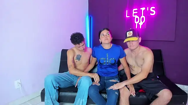 Snapshot of anywannasexhard chatting on 12/02/25, 06:58 anywannasexhard online show from 12/02/25, 06:58