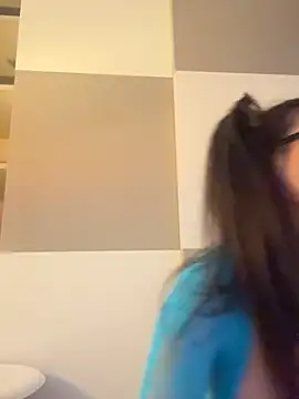 SiennaLuxexx online show from 07/05/26, 02:02