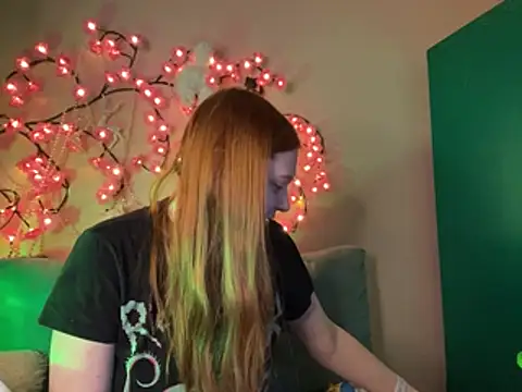 Ungoliant Kiss online show from 04/19/26, 06:10