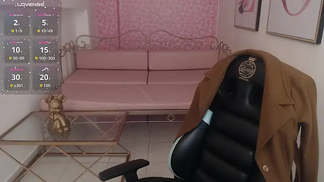 Nina harpper  online show from 01/07/26, 01:19