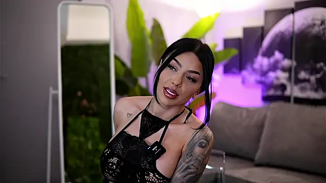 Ivy Trix online show from 03/19/26, 07:07