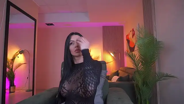 Ivy Trix online show from 04/08/26, 06:19