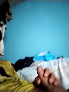 Manuelp0203 online show from 04/28/26, 09:42