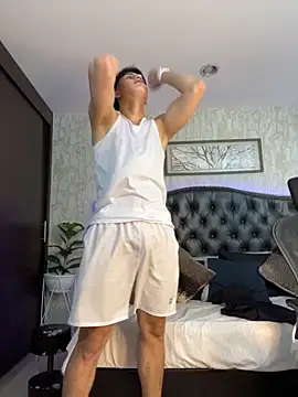 Lander Cruz online show from 04/16/26, 09:04