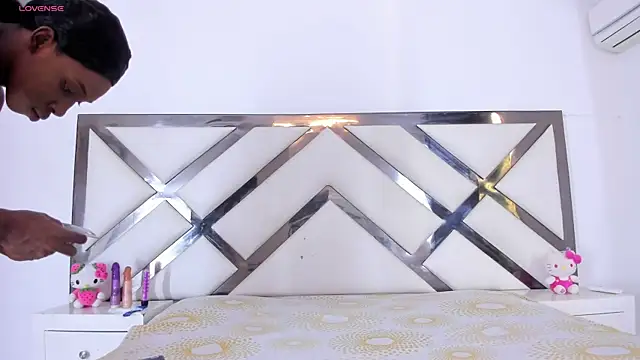 Jailinashley online show from 04/10/26, 02:22