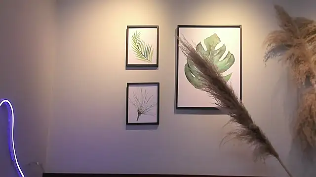 MIAROGGERSS online show from 02/10/26, 04:16