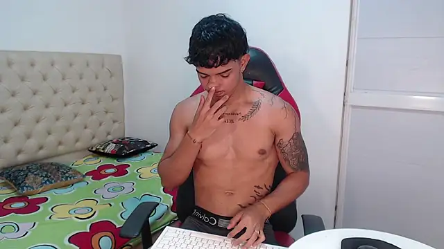 noah cole  online show from 01/13/26, 05:29