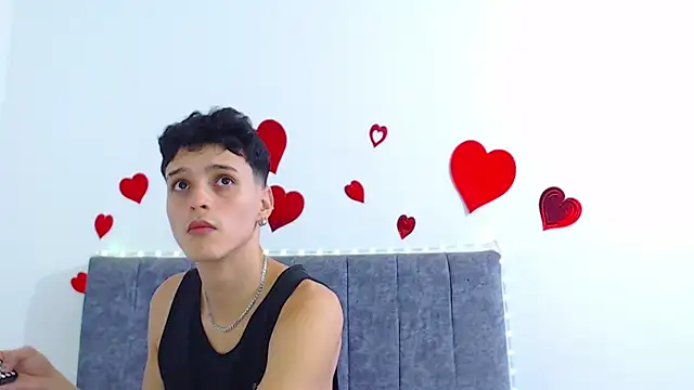 hottie couplee online show from 06/30/26, 10:55
