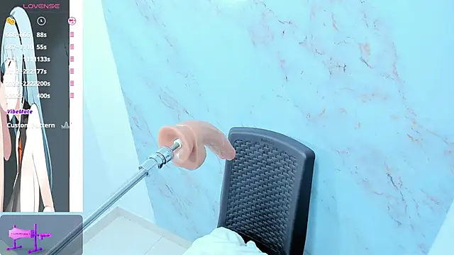 leticia lynn1 online show from 04/04/26, 07:44