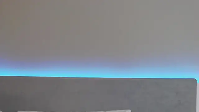 RachaelMils online show from 12/19/25, 03:57