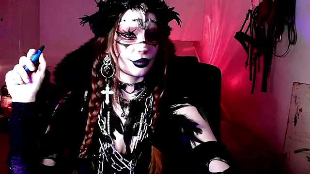 EmpressMorrigan online show from 01/13/26, 01:27