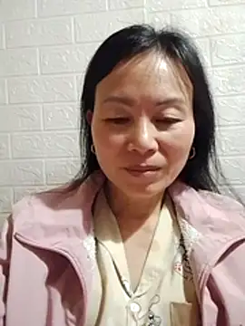 Lili-123k online show from 02/11/26, 08:36