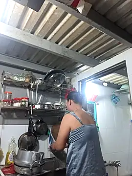 felicity chloe online show from 04/04/26, 09:29