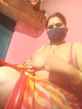 Your-shreya143 online show from 02/10/26, 12:04