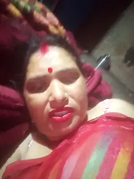 Your-shreya143 online show from 04/18/26, 09:15