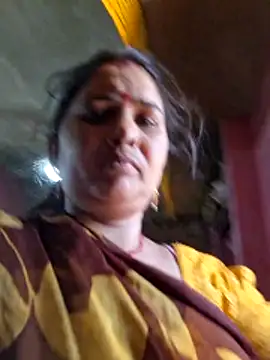 Your-shreya143 online show from 05/21/26, 06:09