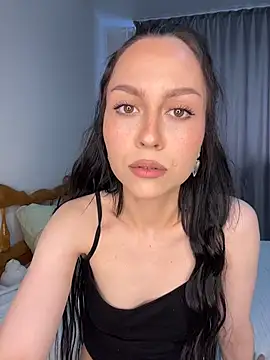 MonicaMercer online show from 04/08/26, 08:58