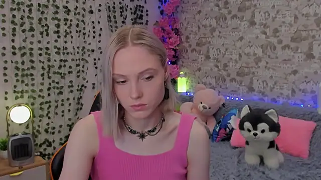 Gina Gina love online show from 06/09/26, 12:55