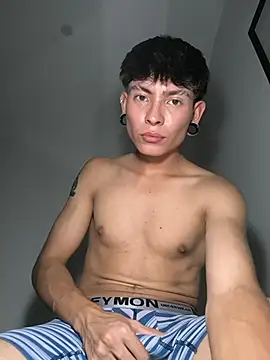 Snapshot of dick_tatan chatting on 12/04/25, 08:45 dick tatan online show from 12/04/25, 08:45