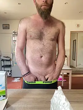 Bigdaad92 online show from 04/19/26, 07:51