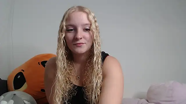 Sophie cute06 online show from 12/23/25, 08:12