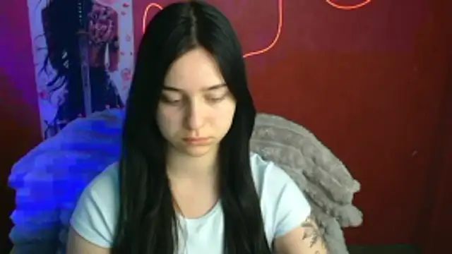 Lilu May online show from 04/20/26, 11:46