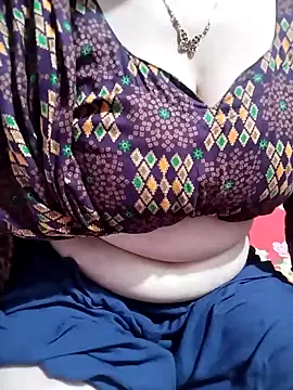 hottyrose69 online show from 04/21/26, 02:26