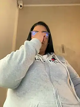 Carameloswing1 online show from 04/21/26, 12:11