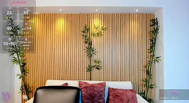 TiffanyHoustton online show from 03/20/26, 11:59