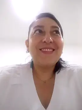 Valeria montana  online show from 06/01/26, 12:18