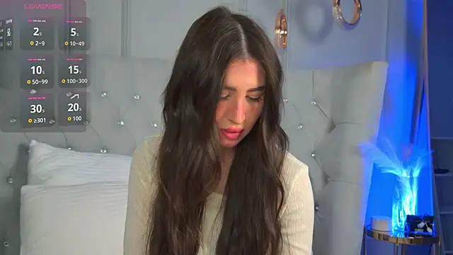 LisaDeviss online show from 04/14/26, 01:06