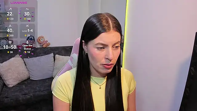 KatieCortes online show from 01/06/26, 01:31