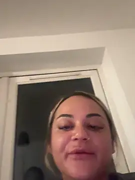 Snapshot of sexctia chatting on 12/13/25, 11:10 sexctia online show from 12/13/25, 11:10