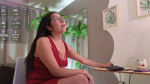 Saly Moon1 online show from 12/04/25, 07:22