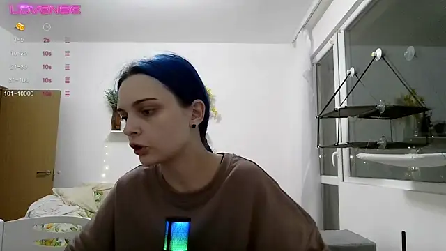 Snapshot of kawaii_lavinaa chatting on 12/05/25, 06:48 kawaii lavinaa online show from 12/05/25, 06:48