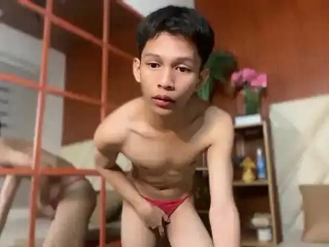 TheBoyAboveYou online show from 02/01/26, 07:29