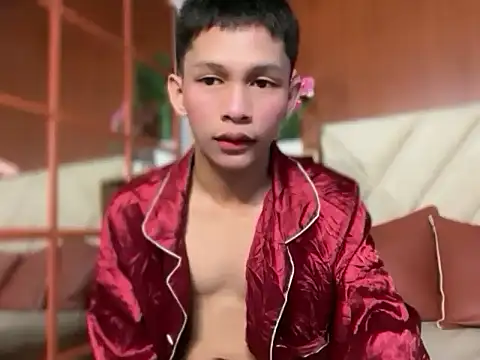 TheBoyAboveYou online show from 02/25/26, 05:11