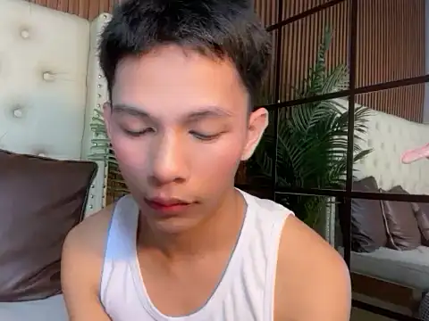 TheBoyAboveYou online show from 06/01/26, 02:19